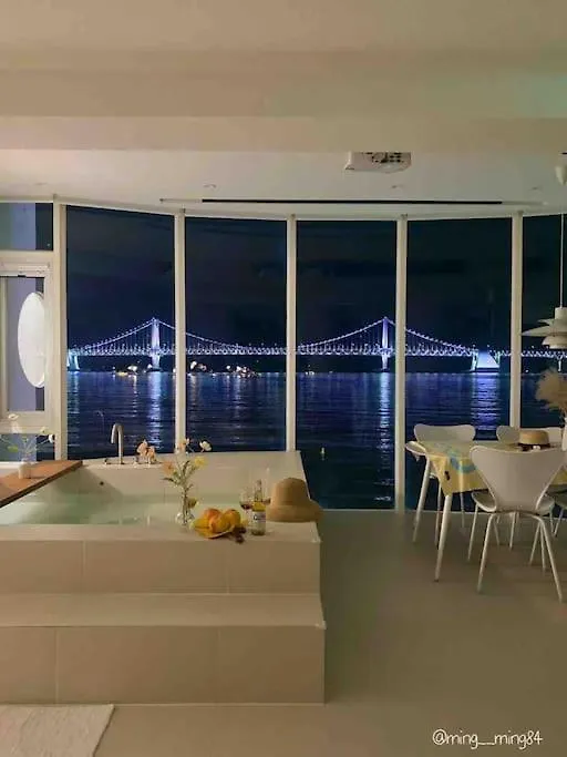 Stay Moment Busan 0*,  Corea del Sud